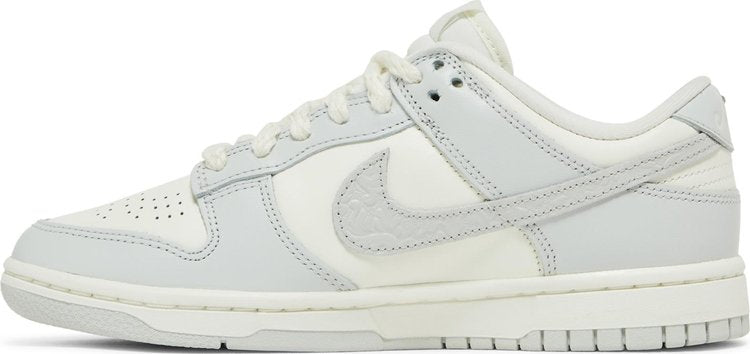 Wmns Dunk Low 'Needlework' FJ4553-133