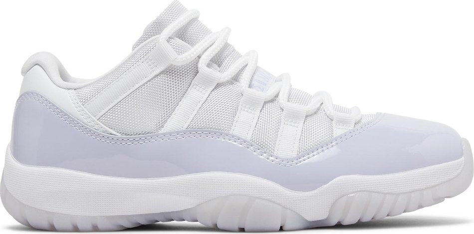 Wmns Air Jordan 11 Retro Low Pure Violet